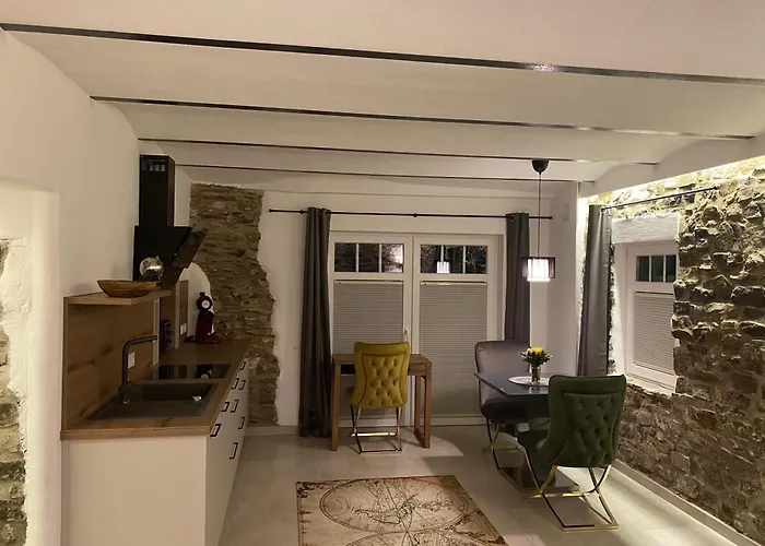 Im Chateau D'esprit * Höhr-Grenzhausen