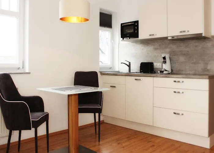 Appartement Im Chateau D'esprit Höhr-Grenzhausen